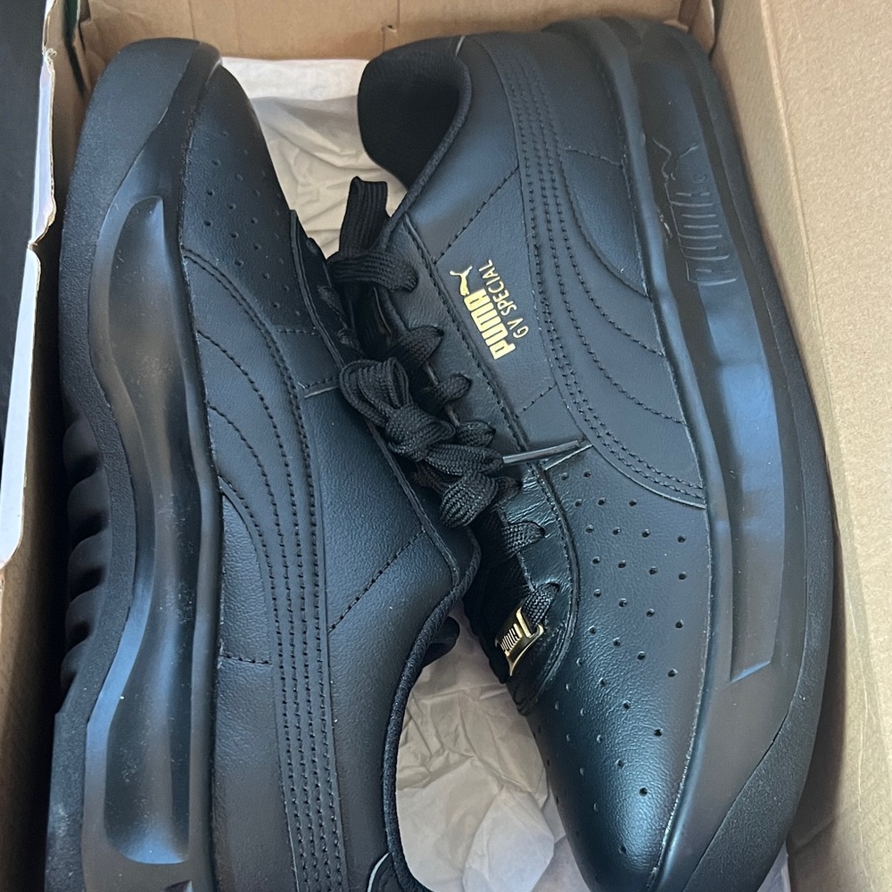 Puma Men's Black Gold Sneakers